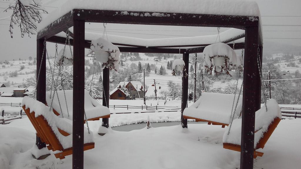 Cottage Ozerniy Lazeshchyna Bagian luar foto